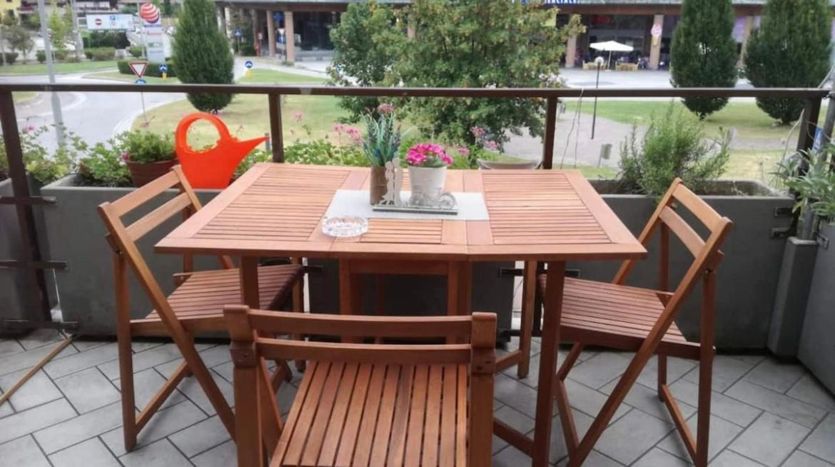 Valley House Roe Екстериор снимка