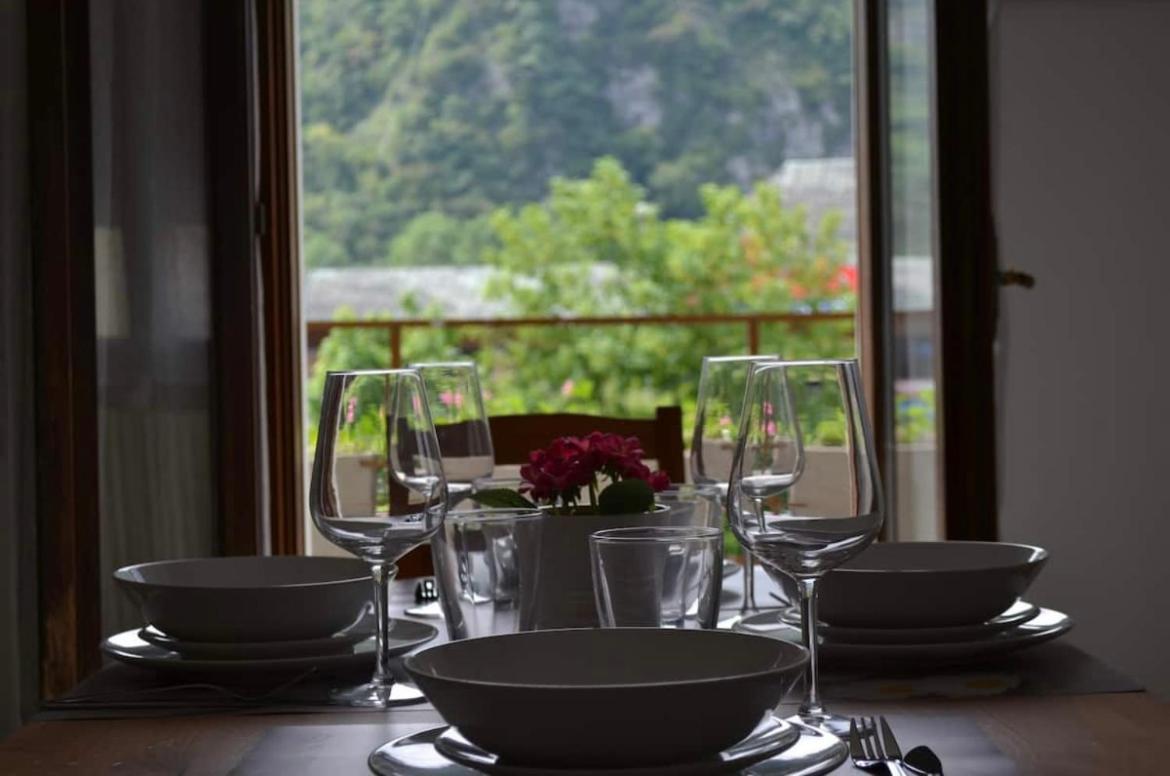 Valley House Roe Екстериор снимка