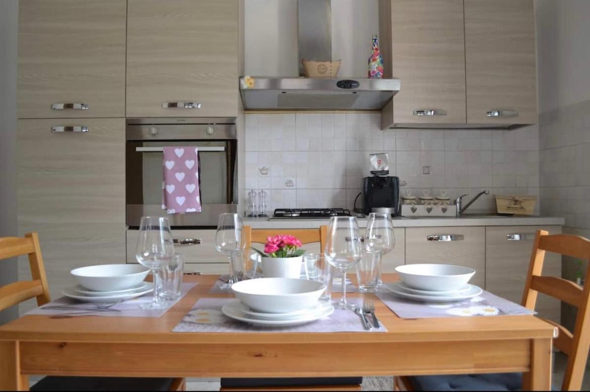Valley House Roe Екстериор снимка