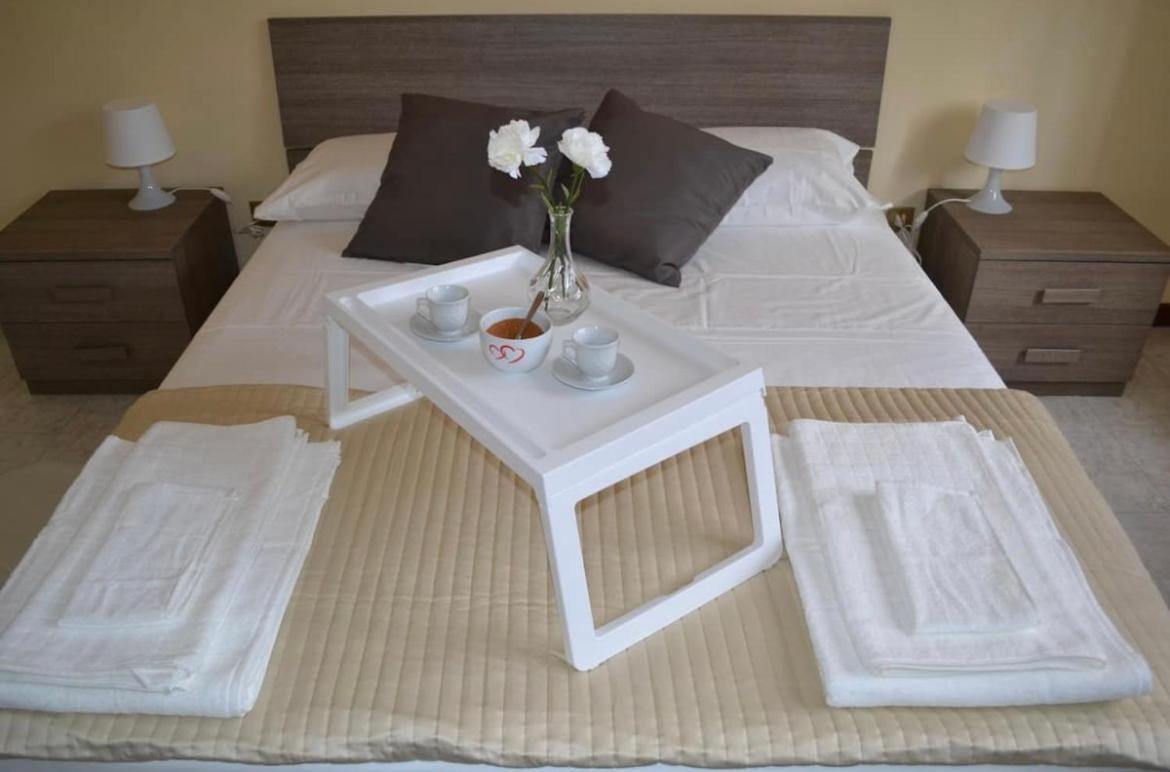Valley House Roe Екстериор снимка